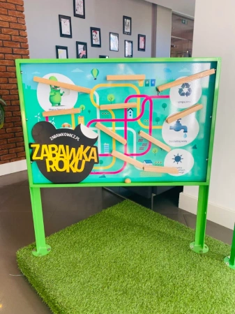 Naukowe place zabaw - Tablica edukacyjna z kulodromem (jednostronna)